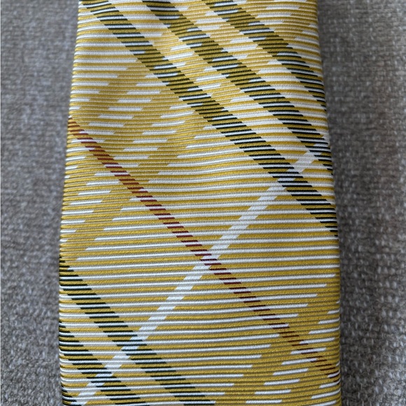 ✨BURBERRY London Plaid Check Tie Authentic - Picture 4 of 12